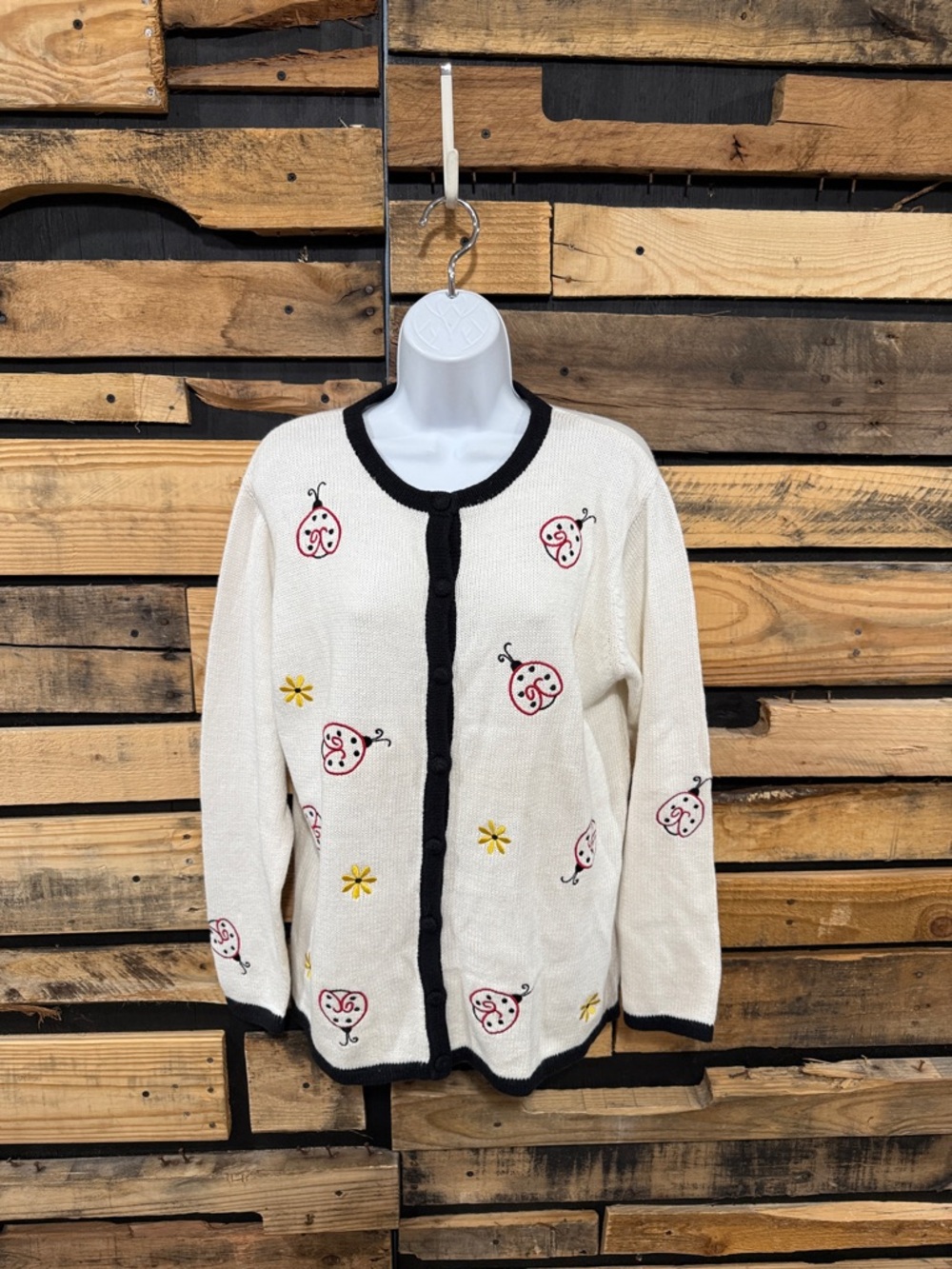 Vintage‎ Cardigan Sweater Womens Small White Embroidered Lady Bugs 90s Y2K NWT